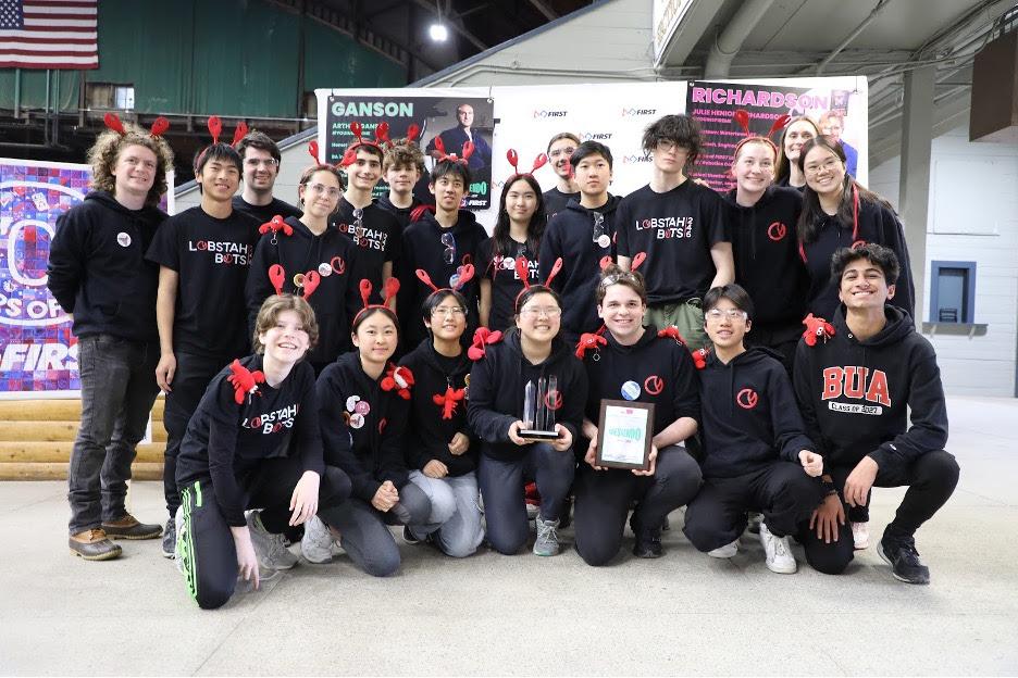 The Lobstah Bots pose after winning the Innovation in Control Award!